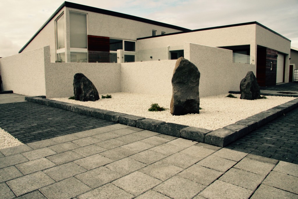 Garden walls with glass